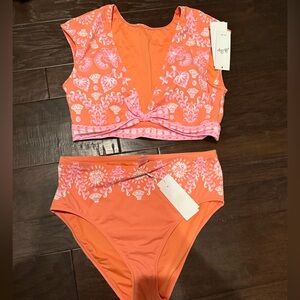 NWT Lilly Pulitzer Papaya Floral Swim set